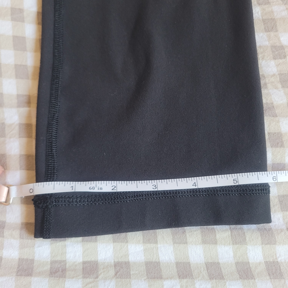 Ω Lululemon Black Leggings Wunder Under Crop Size 10 - Picture 8 of 8